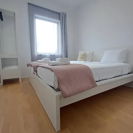 Your In 1480 Style And Comfort Porto