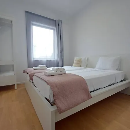 Your In 1480 Style And Comfort Appartement Oporto